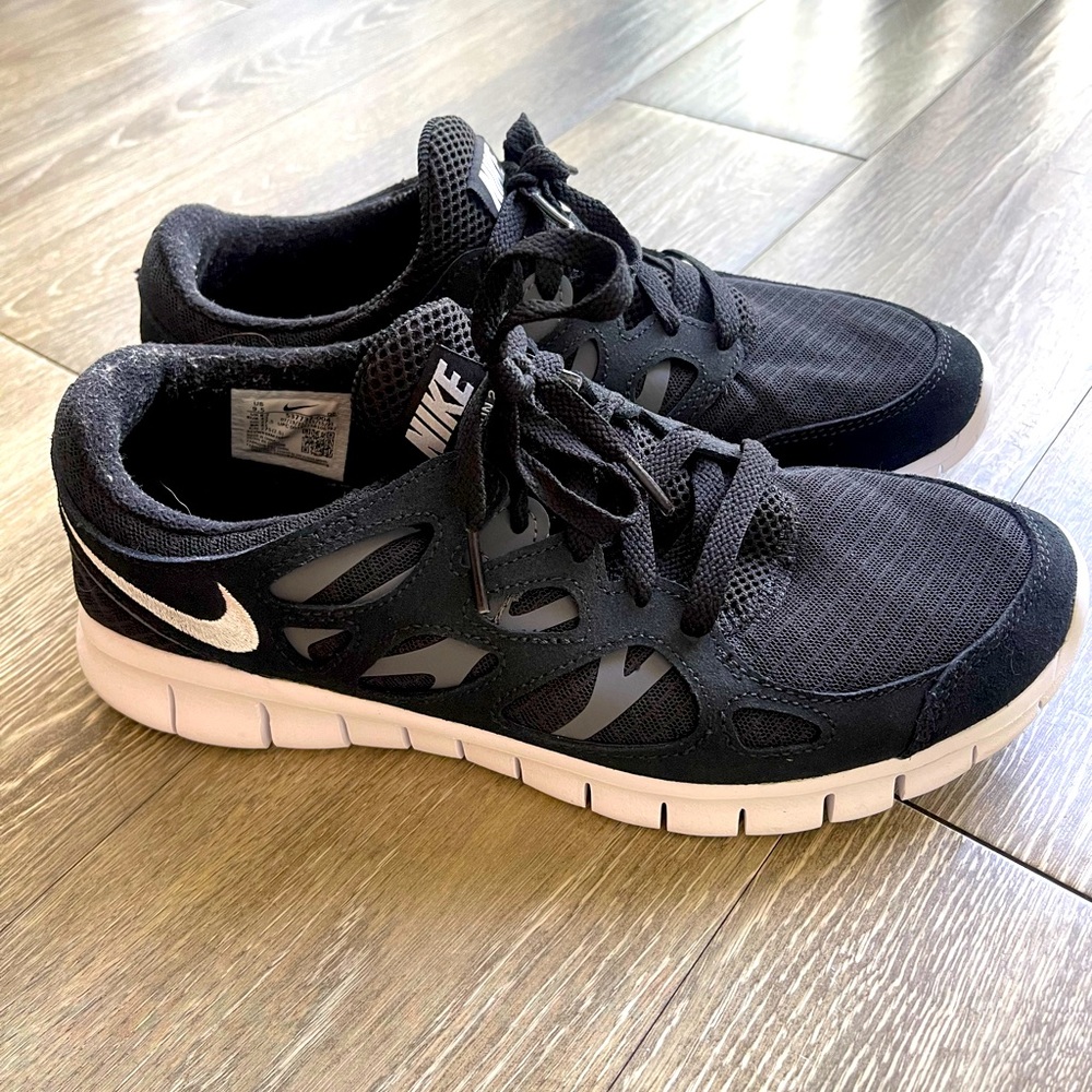Nike Free Run Running Men's Shoes Size White Black FREE RUN New NEW DR9877-100